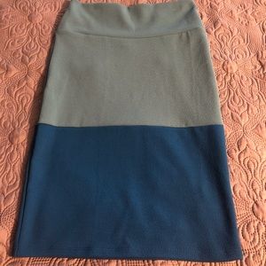 LuLaRoe Cassie skirt